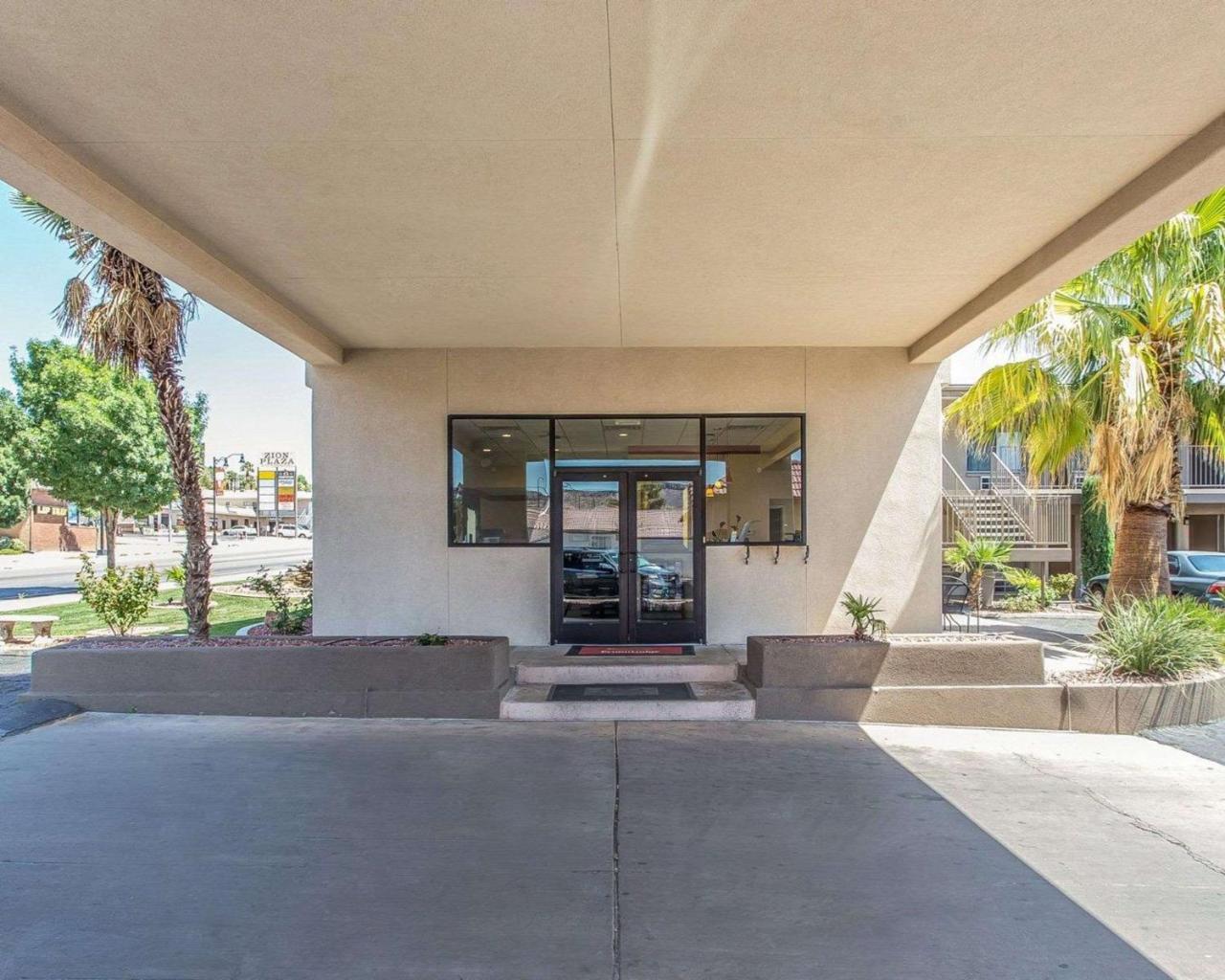 Econo Lodge St George North - Near Pioneer Park St. George Exterior photo